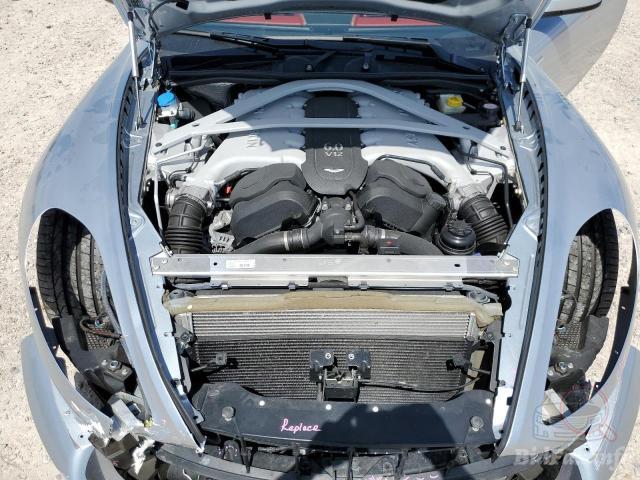Aston Martin Db9 2013 Silver vin: SCFFDABM7DGB14650